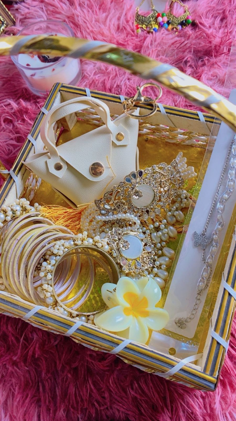 Yellow gift box